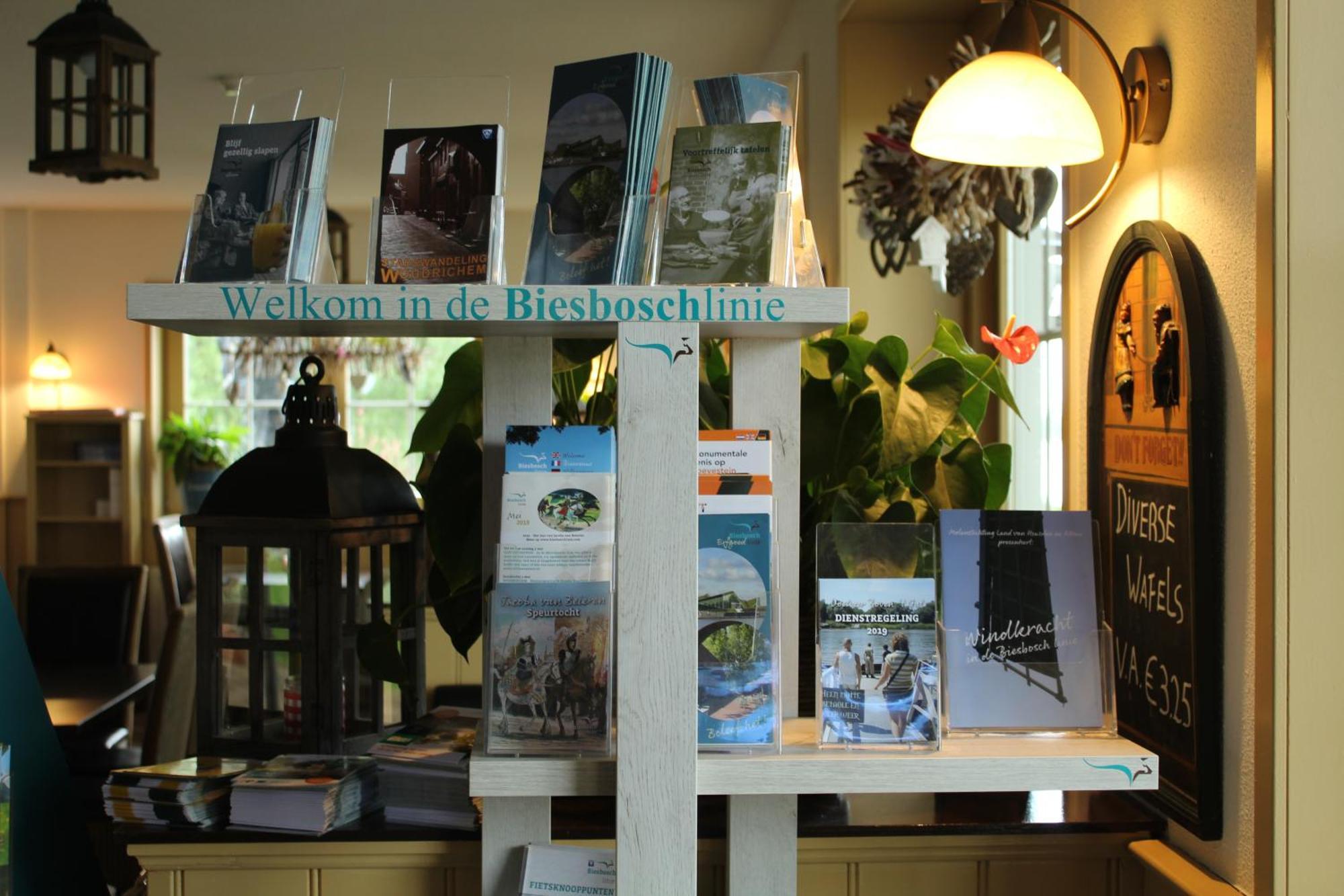 De Brabantse Biesbosch Hotel Werkendam Екстериор снимка