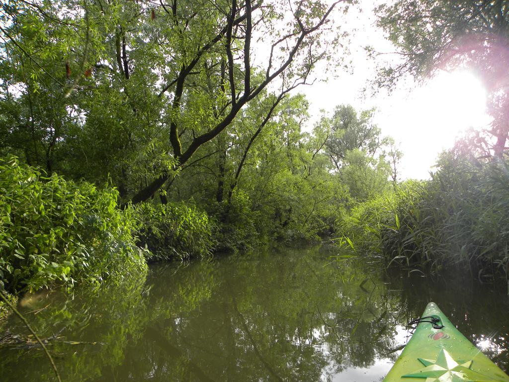 De Brabantse Biesbosch Hotel Werkendam Екстериор снимка