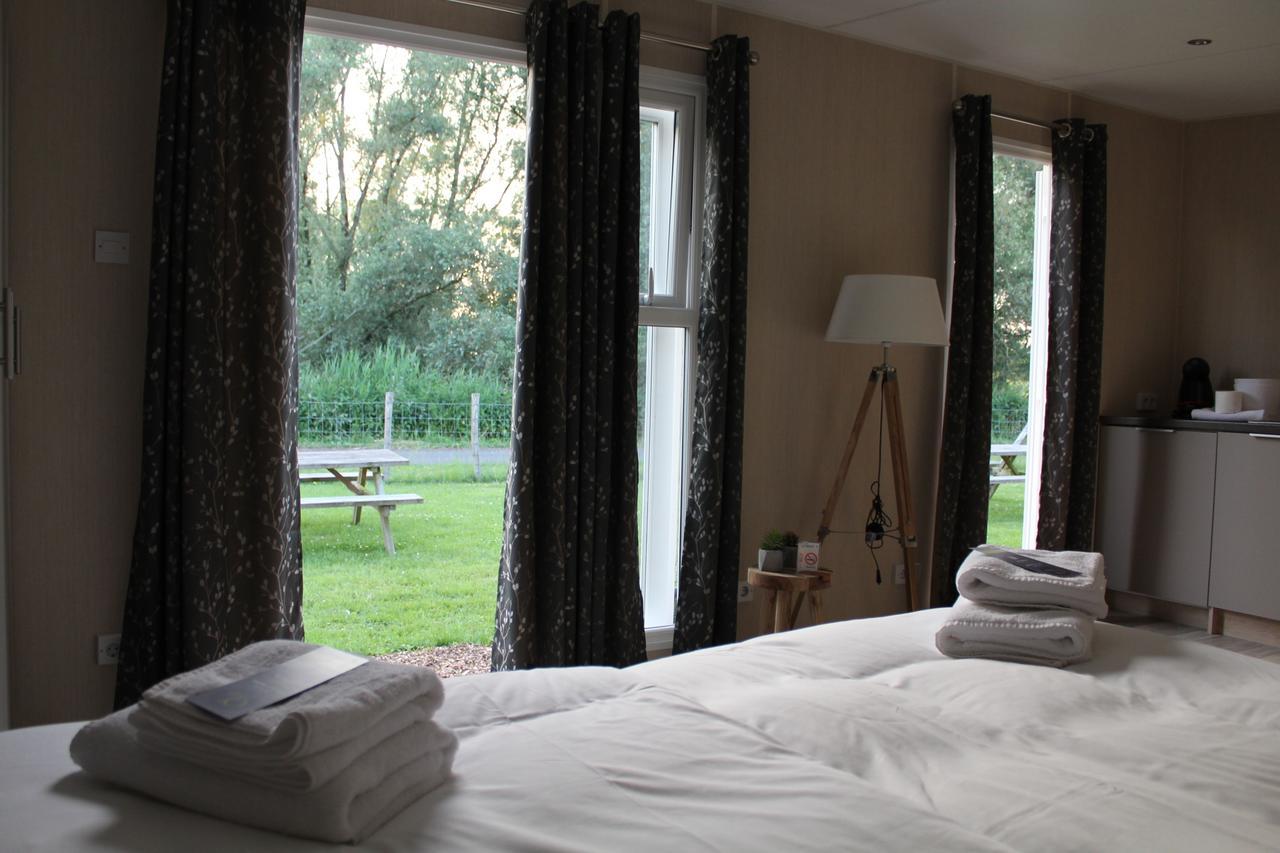 De Brabantse Biesbosch Hotel Werkendam Екстериор снимка
