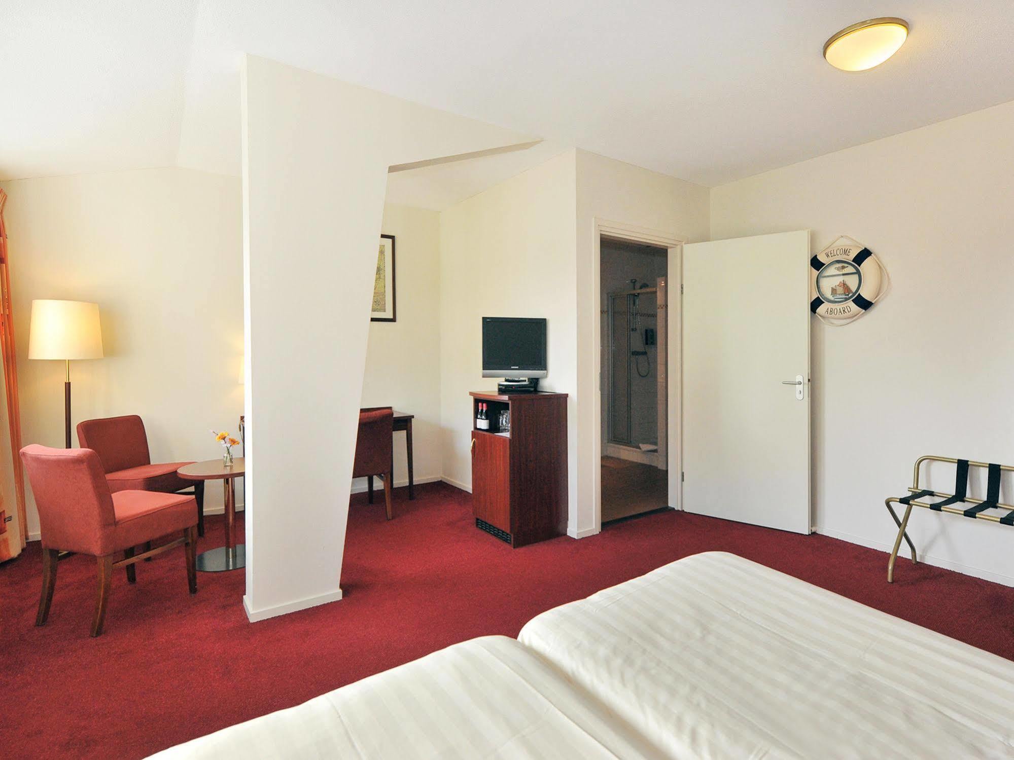 De Brabantse Biesbosch Hotel Werkendam Екстериор снимка